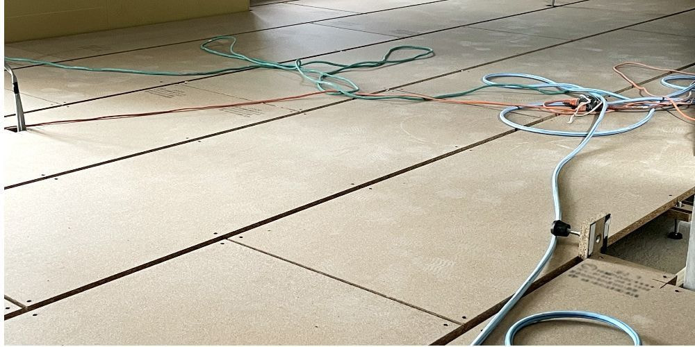 品川区 賃貸マンション 原状回復工事　床下地工事